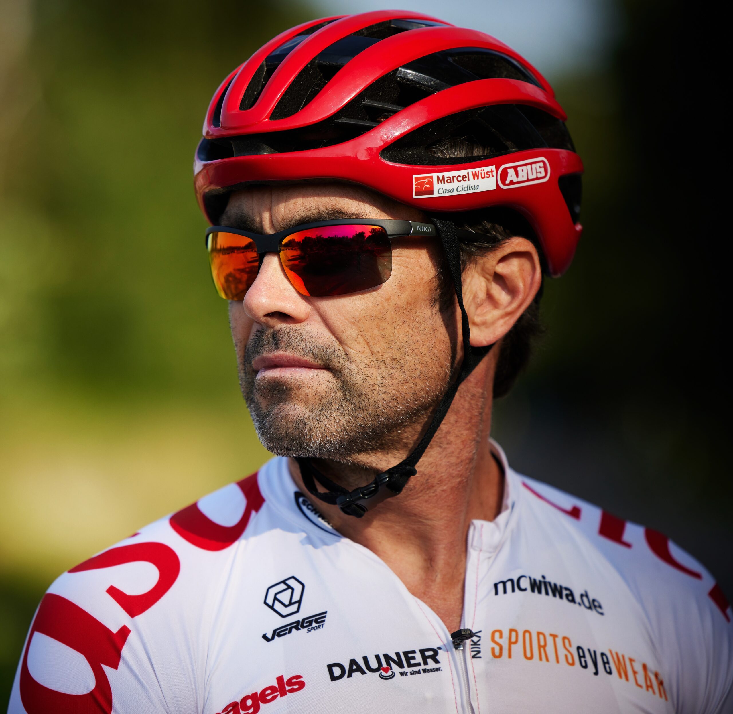 NIKA SPORTSeyeWEAR_9-a NIKA SPORTSeyeWEAR_9-a